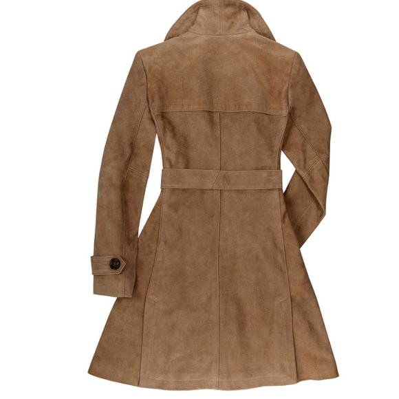 Tan Leather Jacket with Notched Lapel and Structured Silhouette - Picture 3 of 4